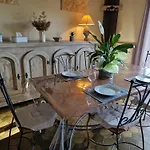 Le Poulain Maison Cosy A La Campagne *