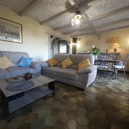 Le Poulain Maison Cosy à La Campagne *